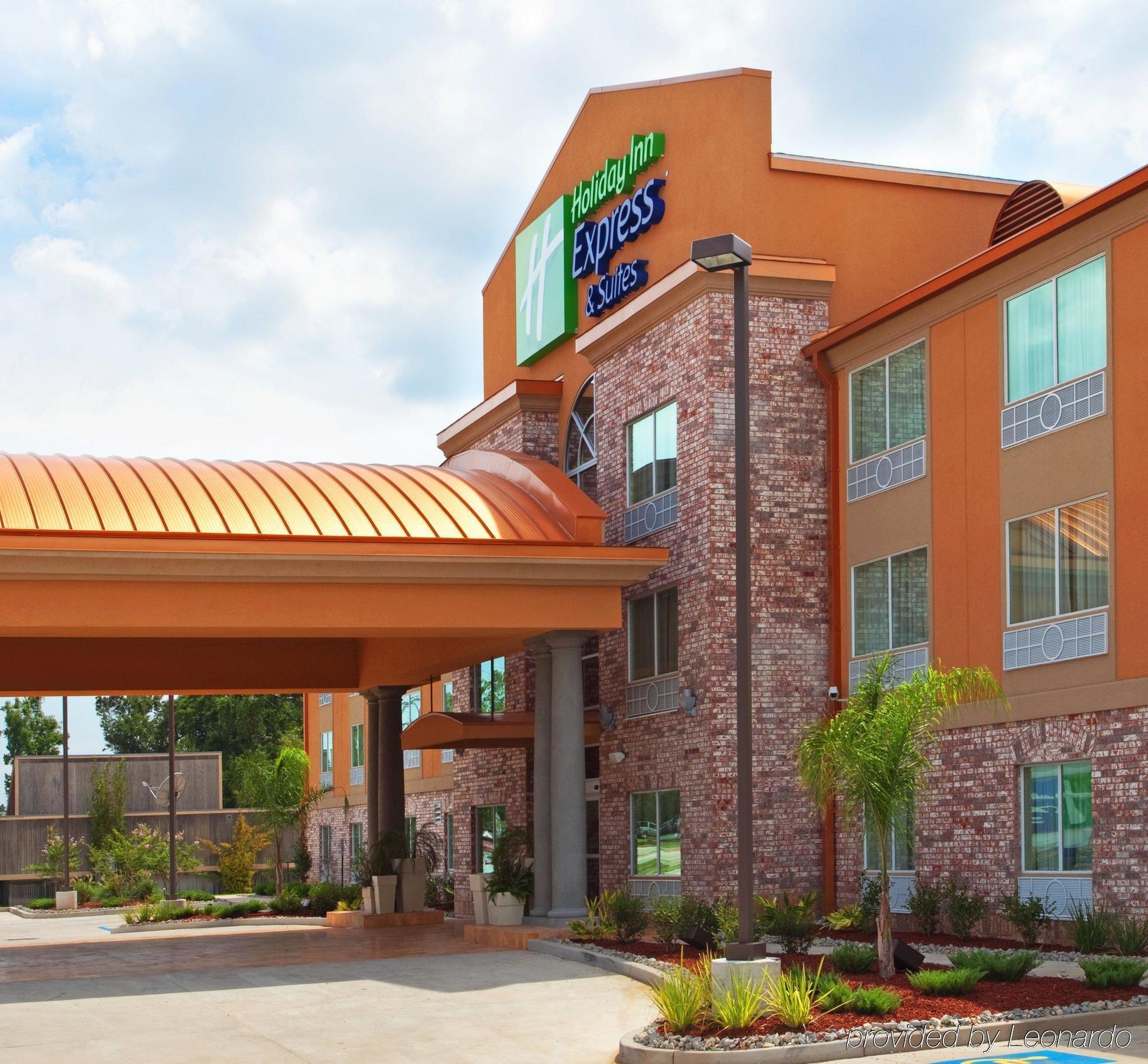 Holiday Inn Express & Suites Lafayette South By Ihg Екстериор снимка