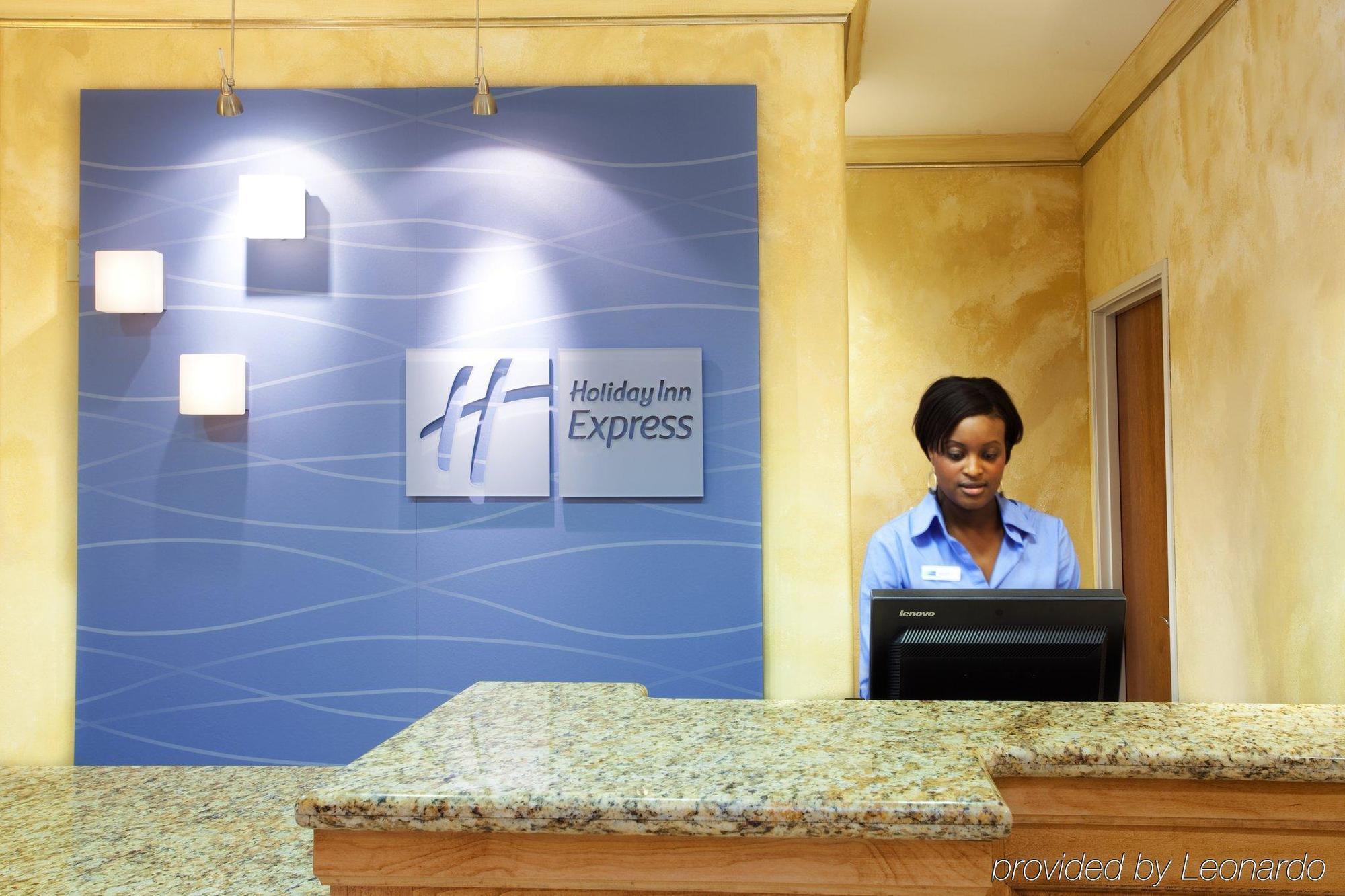 Holiday Inn Express & Suites Lafayette South By Ihg Екстериор снимка
